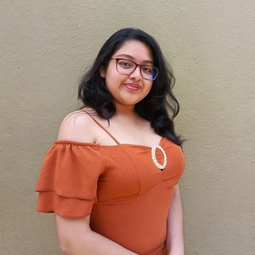 Aylin Vásquez - Diseñadora Gráfica